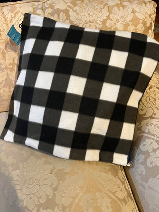 Black & White Buffalo Plaid Pillow Cover 18"