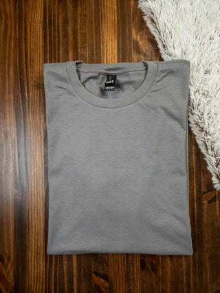 District Very Important Tee