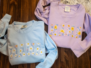 SMALL Mama Daisy Print Hydrangea Fleece Dyed Crewneck Sweatshirt