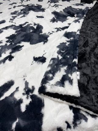 Calf "BESSE" Cow Print Luxe Minky Blankets * Choose Size