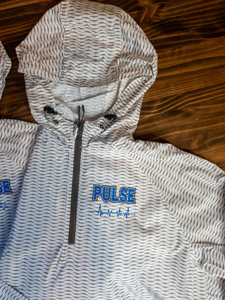 Pulse Dance Mom White Range Packable Pullover