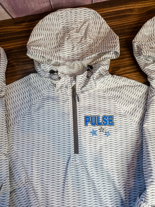 Pulse Dance Mom White Range Packable Pullover