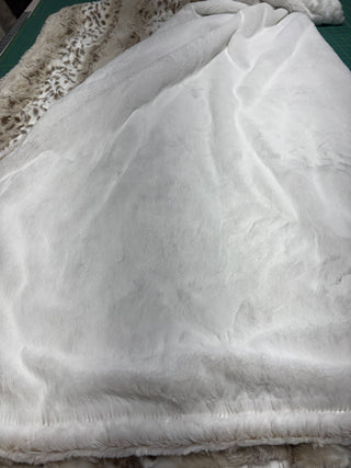 Wild Lynx Ice Taupe Minky Blanket w/ Frosted Tan Backing *Ready To Ship