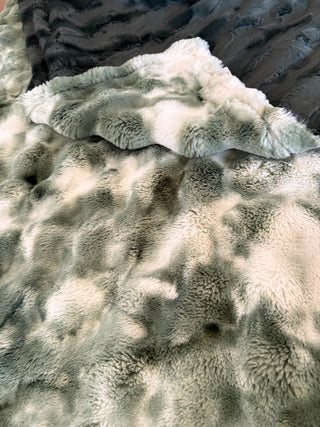 Powder Puff Forest Green Sorbet Blankets *Choose Favorite Size