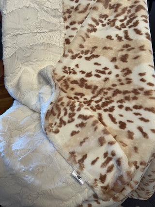 Cream Spotted Siberian Leopard Minky Blankets *Ready to Ship