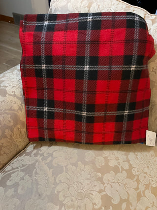 Black & Red Plaid Pillow Cover 18"