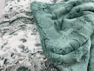 LIMITED EDITION Spruce Green Snowy Owl Minky Blankets - Choose Size