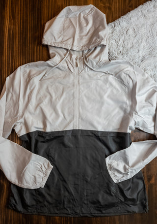 Windbreaker Pullover