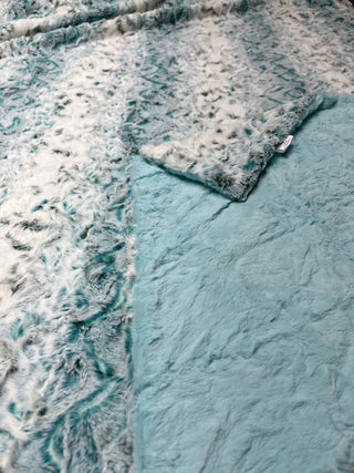 Teal Snowy Owl Minky Blanket w/Saltwater Luxe **Ready to Ship